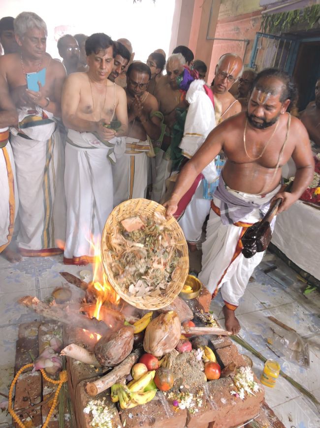 Aviyur Sri Navaneetha Krishna Perumal Temple Pavithrotsavam Day 3-2015-15