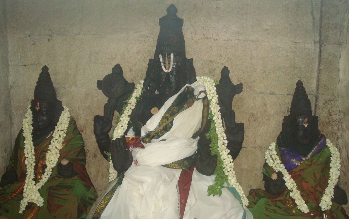Elangadu Vaikundavasa perumal temple