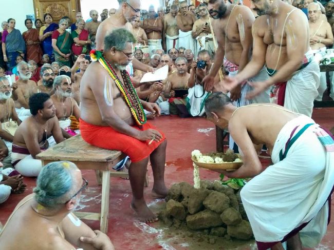 HH 46th Srimad Azhagiyasingar 7th Chaturmasya Sankalpam at Kalyanapuram 2015 35