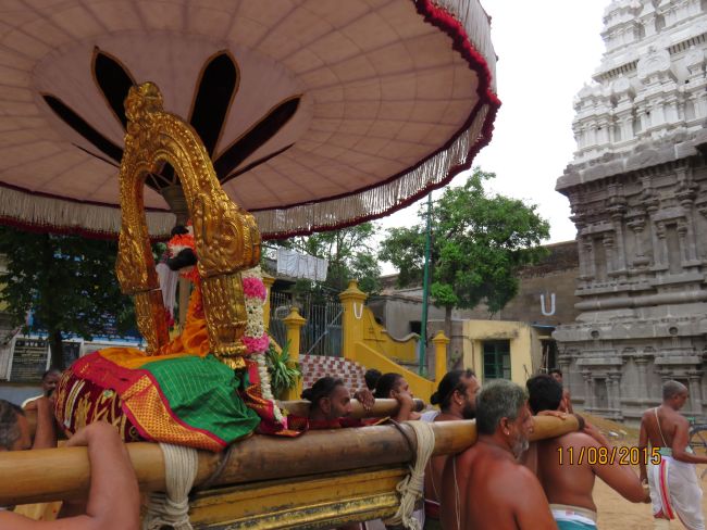 Kanchi Devarajaswami Temple Thiruvadipooram Utsavam day 5 -2015 09