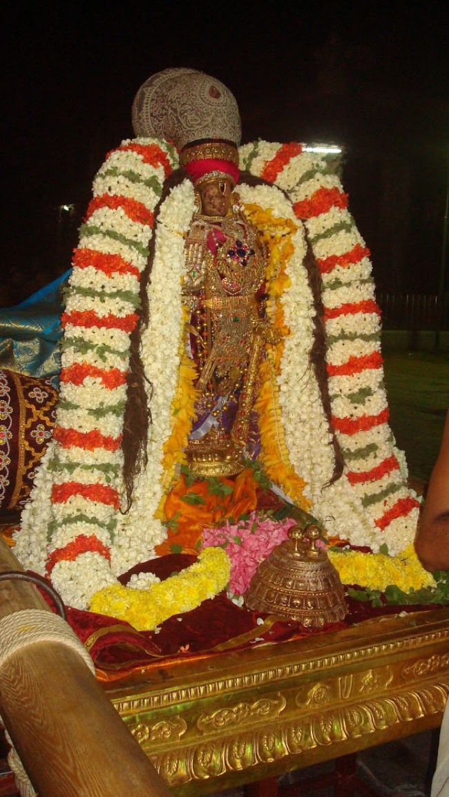 Kanchi Devarajaswami temple Alavandhar Satrumurai 2015-12