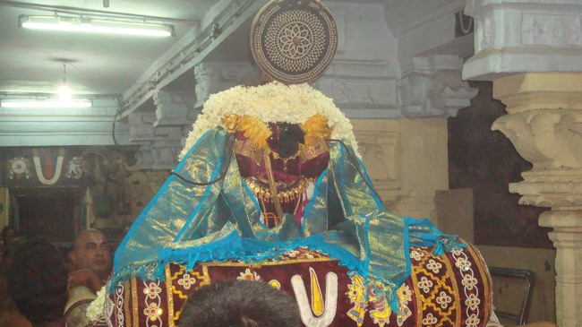 Kanchi Devarajaswami temple Alavandhar Satrumurai 2015-35