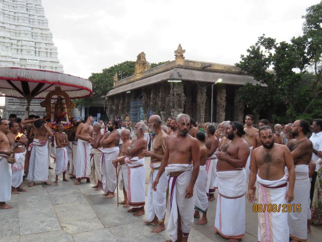 Kanchi Sri Devaperumal Sannadhi Thiruvadipoora Utsavam day 2-2015 27