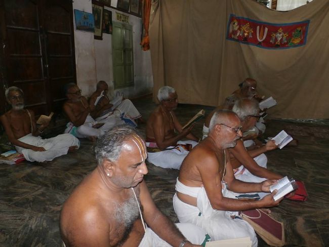Srirangam Uthira veedhi Desikan Sannadhi Thiruvadipooram Utsavam day 4-2015 05