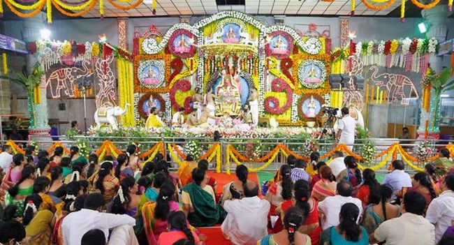 Thiruchanoor Sri Padmavathi Thayar Temple Manmadha Varusha Varalakshmi Vratham4