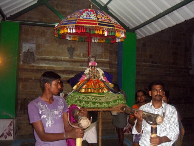 Thirukannamangai Sri Bhakthavatsala Perumal temple aadi velli thayar purappadu 2015-07