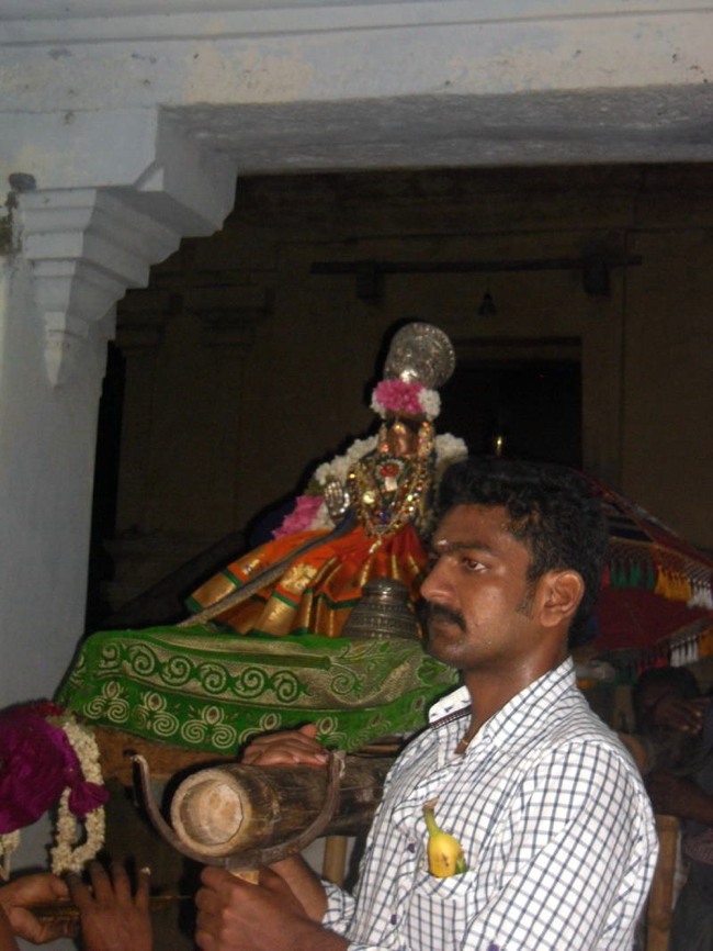 Thirukannamangai Sri Bhakthavatsala Perumal temple aadi velli thayar purappadu 2015-13