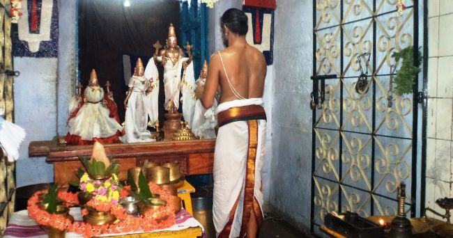 Thiruvelukkai Sri Azhagiya Singaperumal temple avathara utsvam thirumanjanam-2015 01