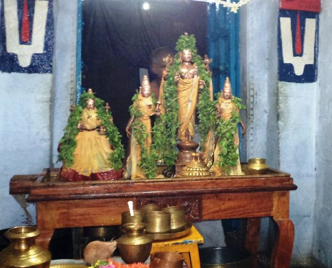 Thiruvelukkai Sri Azhagiya Singaperumal temple avathara utsvam thirumanjanam-2015 11