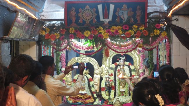 Thiruvelukkai Sri Azhagiyasinga Perumal  Temple Thiruvadipooram Utsavam -2015 33