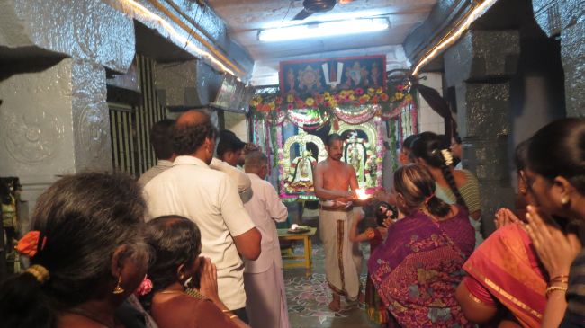 Thiruvelukkai Sri Azhagiyasinga Perumal  Temple Thiruvadipooram Utsavam -2015 34