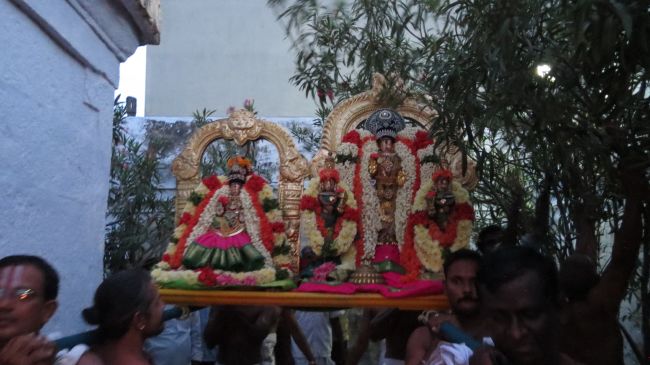 Thiruvelukkai Sri Azhagiyasingaperumal Aadi ammavasai purappadu -2015 17
