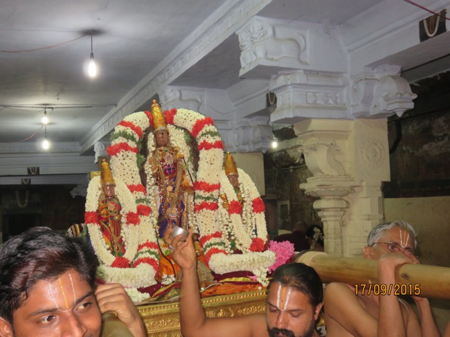 Kanchi Sri Devarajaswami TEmple Purattasi masapirappu Purappadu -2015-05