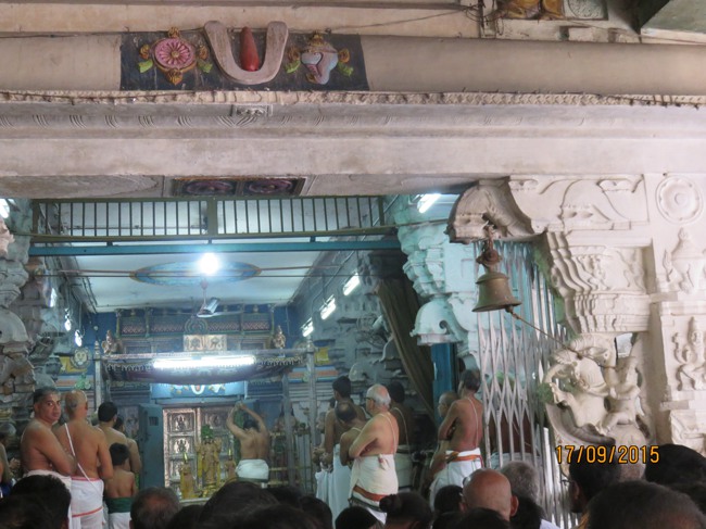 Kanchi Sri Devarajaswami TEmple Purattasi masapirappu Purappadu -2015-33