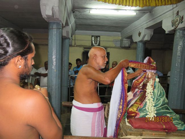 Kanchi-Sri-Varadaraja-Perumal-Anguraparnam_11.jpg