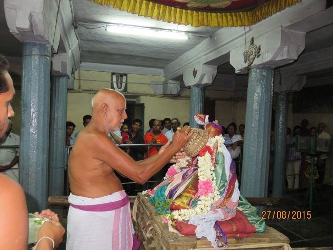 Kanchi-Sri-Varadaraja-Perumal-Anguraparnam_15.jpg