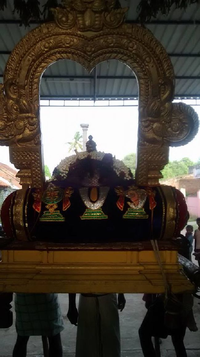 Navalpakkam Srinivasa Perumal Sannadhi Swami Desikan Thirunakshatra utsavam day 1  2015 01