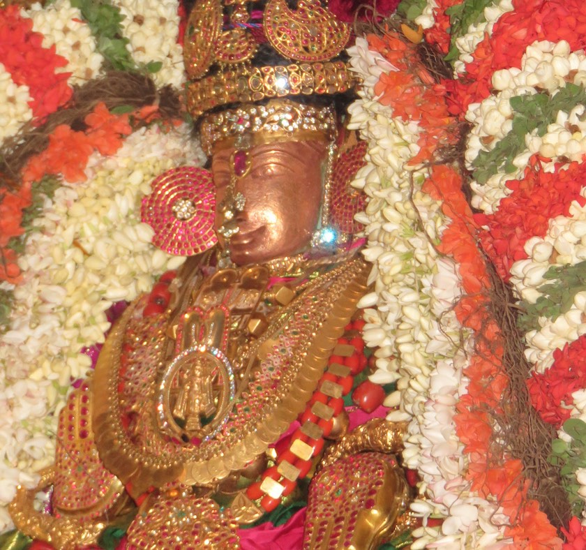 Perundhevi Thayar Sukravara Purappadu 2015-1