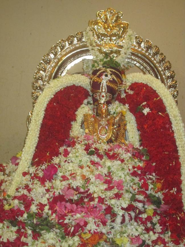 Pondi- Sri-Lakshmi-Hayagreeva_03.jpg