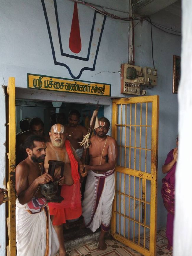 Sri Mushnam Andavan Mangalasasanam at Pachai Vannar and Pavazha Vannar Kovil Kanchi 2015 06