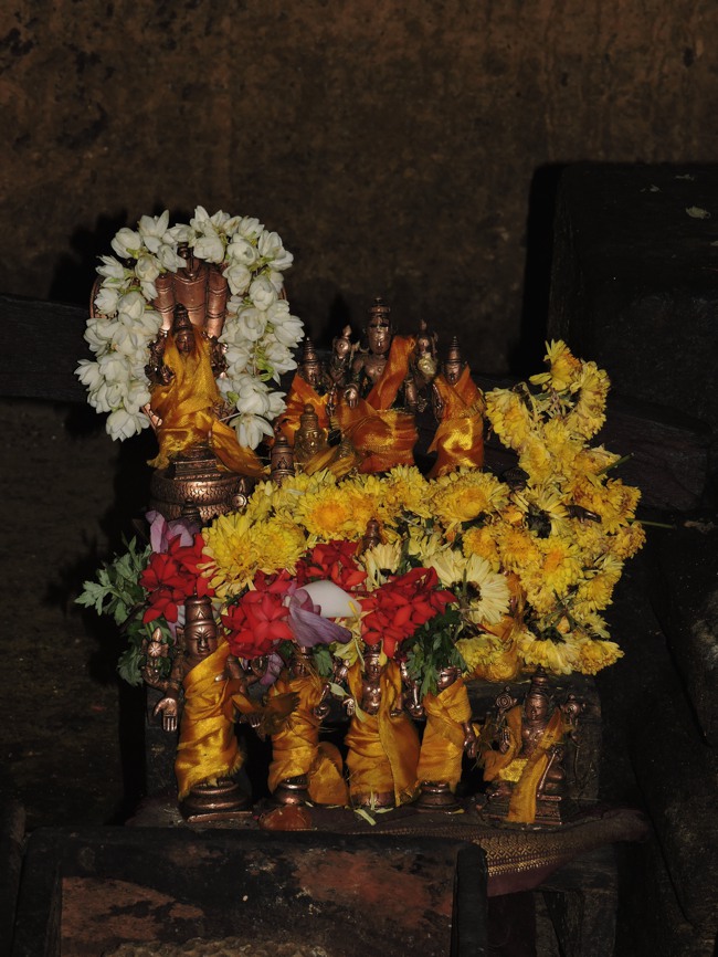 Srirangam Ahobila Mutt Mukkur Azhagiyasingar Thirunakshatra Utsavam day 1-2015-08