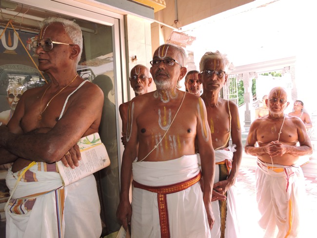 Srirangam Ahobila Mutt Mukkur Azhagiyasingar Thirunakshatra Utsavam day 1-2015-29