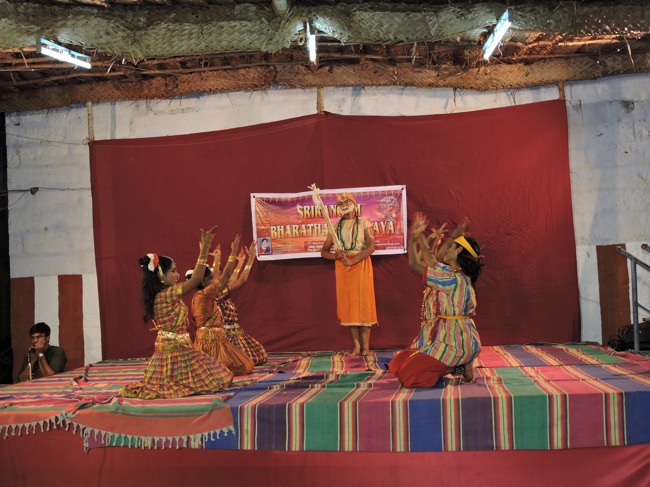 Srirangam Ahobila Mutt Mukkur Azhagiyasingar Thirunakshatra Utsavam day 3 Evening dance & drama-2015-40