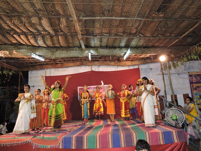 Srirangam Ahobila Mutt Mukkur Azhagiyasingar Thirunakshatra Utsavam day 3 Evening dance & drama-2015-48