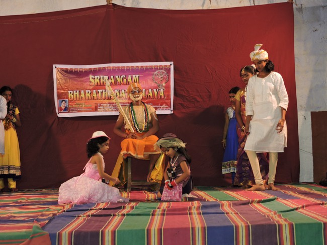 Srirangam Ahobila Mutt Mukkur Azhagiyasingar Thirunakshatra Utsavam day 3 Evening dance & drama-2015-60