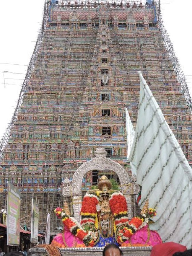 Srirangam Ranganathaswami Temple Uriyadi Utsavam 2015 42