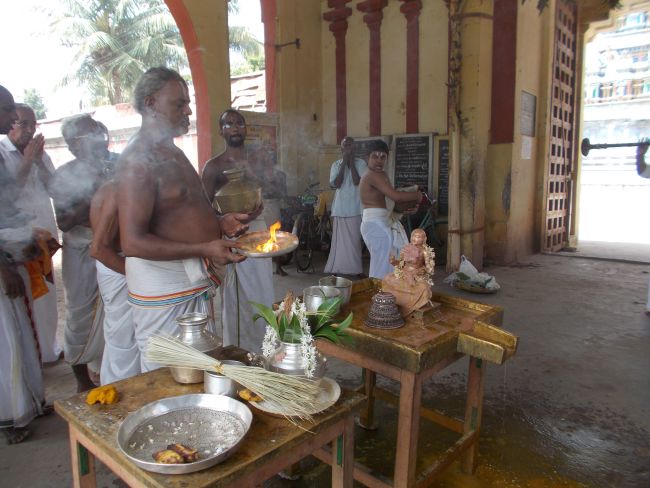 Therazhundur Swami Desikan Thirunakshatra utsavam satrumurai  2015-09.jpg
