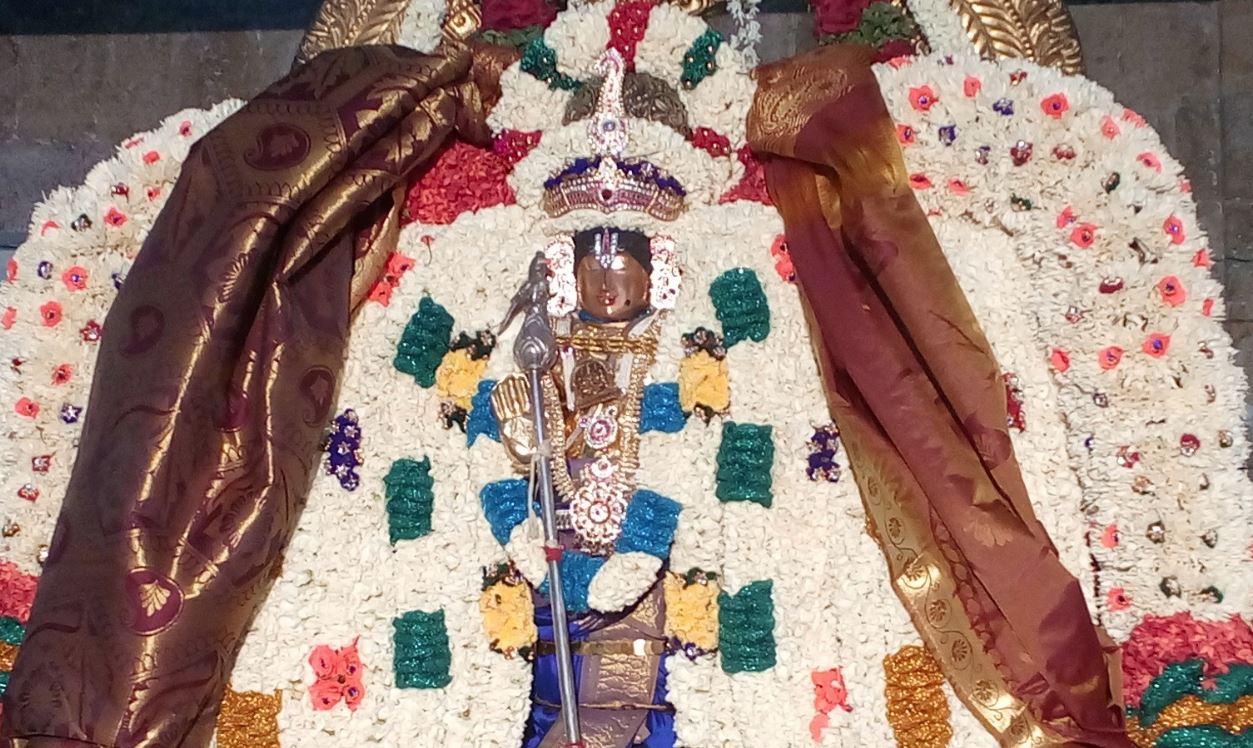 Thirukannamangai Swami Desikan Thirunakshatra Utsavam mangalasasanam-1 2015
