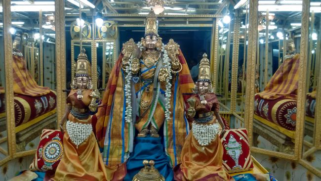Thiruvelukkai Azhagiya SIngaperumal Temple Avani Swathi 2015 07