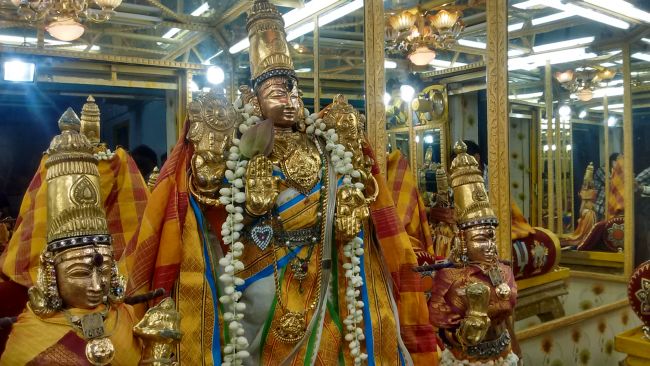 Thiruvelukkai Azhagiya SIngaperumal Temple Avani Swathi 2015 12