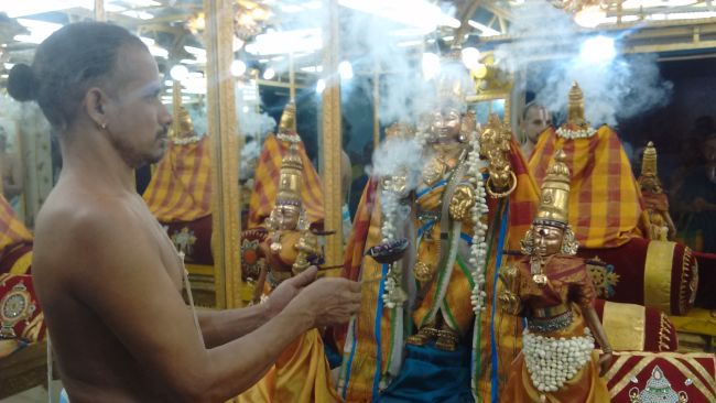 Thiruvelukkai Azhagiya SIngaperumal Temple Avani Swathi 2015 14