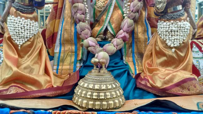 Thiruvelukkai Azhagiya SIngaperumal Temple Avani Swathi 2015 38