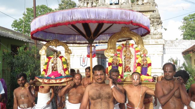 Thiruvelukkai Sri Azhagiya Singaperumal  Temple Uriyadi Purappadu -2015 19