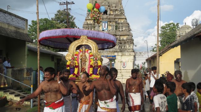Thiruvelukkai Sri Azhagiya Singaperumal  Temple Uriyadi Purappadu -2015 20