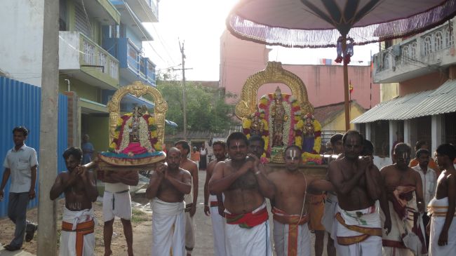 Thiruvelukkai Sri Azhagiya Singaperumal  Temple Uriyadi Purappadu -2015 22