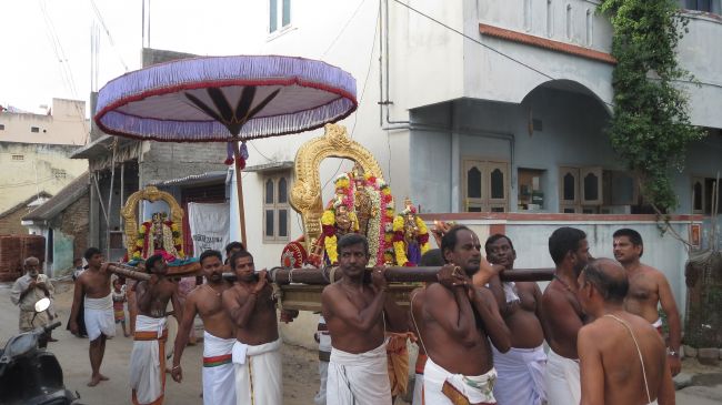Thiruvelukkai Sri Azhagiya Singaperumal  Temple Uriyadi Purappadu -2015 23
