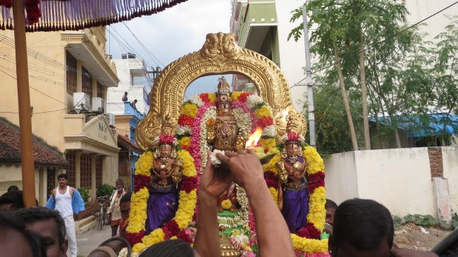 Thiruvelukkai Sri Azhagiya Singaperumal  Temple Uriyadi Purappadu -2015 25