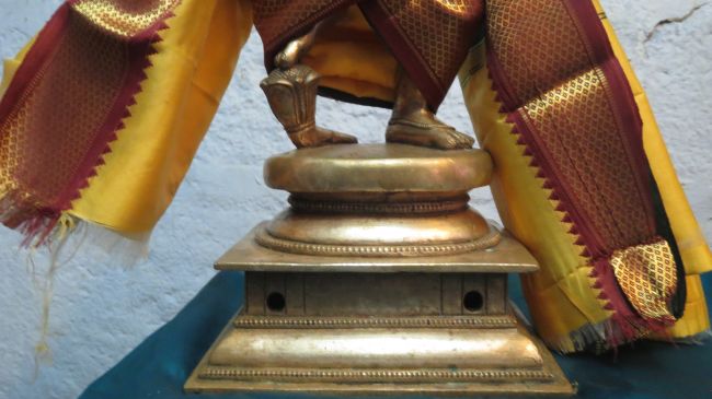 Thiruvelukkai Sri Azhagiya Singaperumal  Temple Uriyadi Purappadu -2015 41