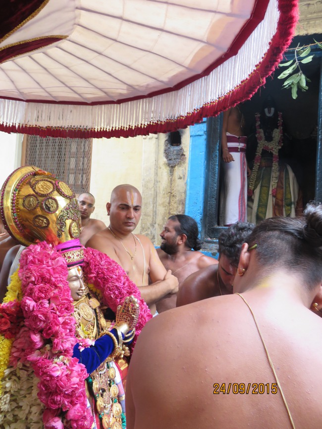 Thoopul Swami Desikan Thirunakshatra Utsavam Varadar Kovil Mangalasasanam -2015-43