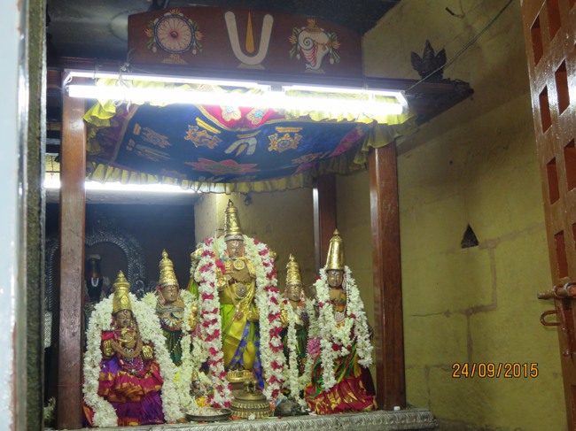 Thoopul Swami Desikan Thirunakshatra Utsavam mangalasasanam at Vilakoli Perumal -2015-05