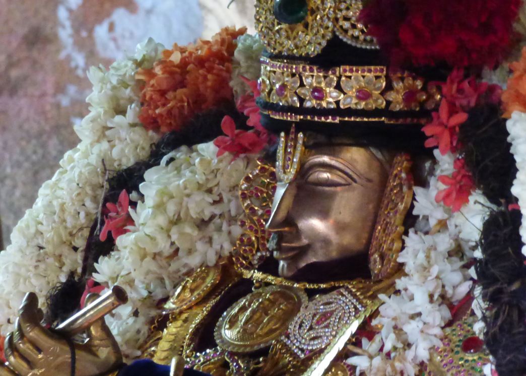 Thoopul swami desikan day 6 morning 2015-2
