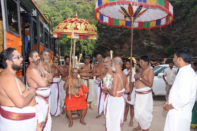 HH 46th Srimath Azhagiyasingar Mangalasasanam And Sri Malolan Utsavar Serthi Utsavam At Upper Ahobilam1