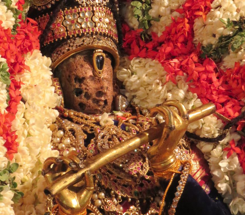 Kanchi Devaperumal Navarathri day 5 -4 2015