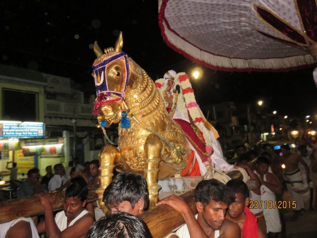 Kanchi Perumal Kovil Vijayadasami Parvettai Utsavam 2015-25.jpg