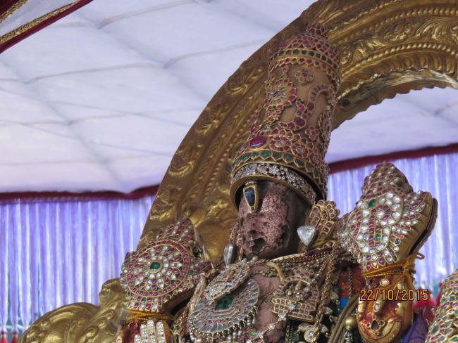 Kanchi Sri Devaperumal Sannadhi Mahanavami Morning Purappadu- 2015-04.jpg
