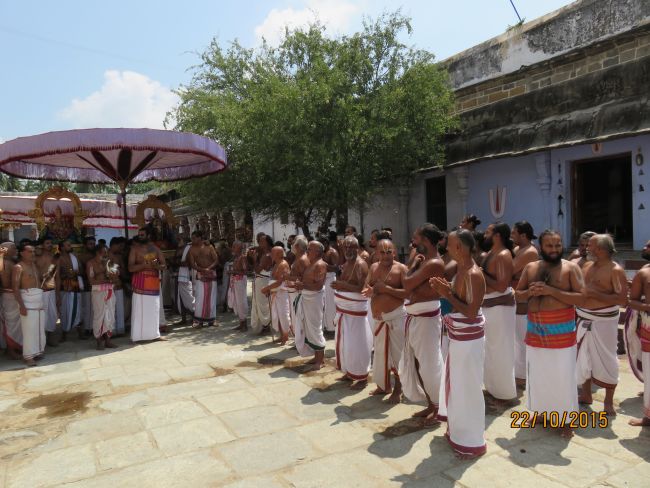 Kanchi Sri Devaperumal Sannadhi Mahanavami Morning Purappadu- 2015-30.jpg